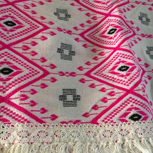 Aztec Pattern Skirt - Picture 2 of 4